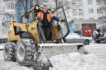 Сотрудники «Жилищника» вывезли почти 5,5 тысячи кубических метров снега из Пресненского района